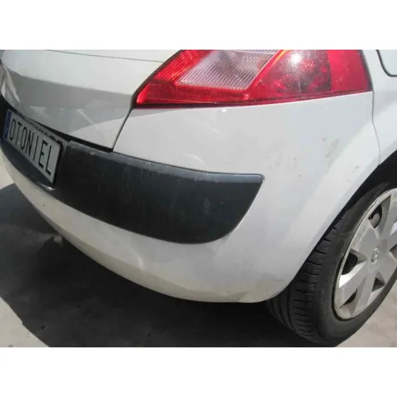 RENAULT MEGANE II BERLINA 5P '2003 * BLANCO