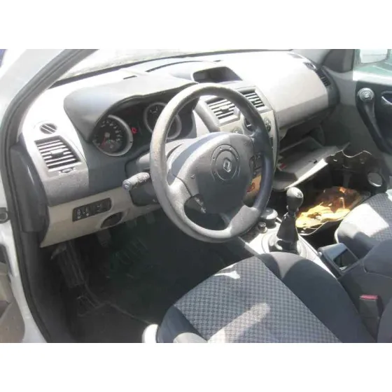 RENAULT MEGANE II BERLINA 5P '2003 * BLANCO