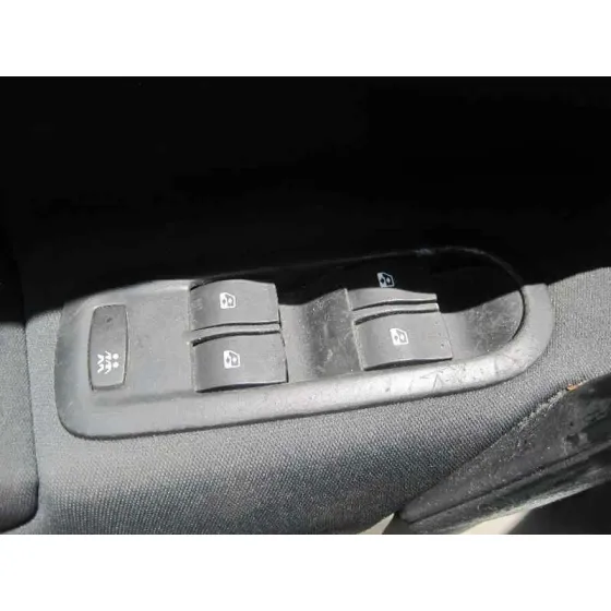 RENAULT MEGANE II BERLINA 5P '2003 * BLANCO