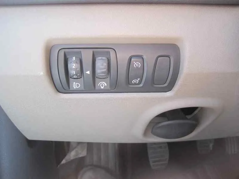 RENAULT MEGANE II BERLINA 5P '2003 * BLANCO