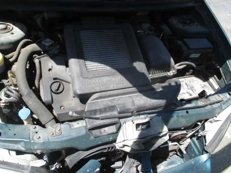 KIA CARNIVAL II '2002 2.9 CDRI EX VERDE