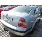 VOLKSWAGEN PASSAT BERLINA (3B3) VOLKSWAGEN PASSAT BERLINA (3B3) '2002 1.9 TDI GRIS 2000