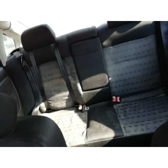 VOLKSWAGEN PASSAT BERLINA (3B3) '2002 1.9 TDI GRIS