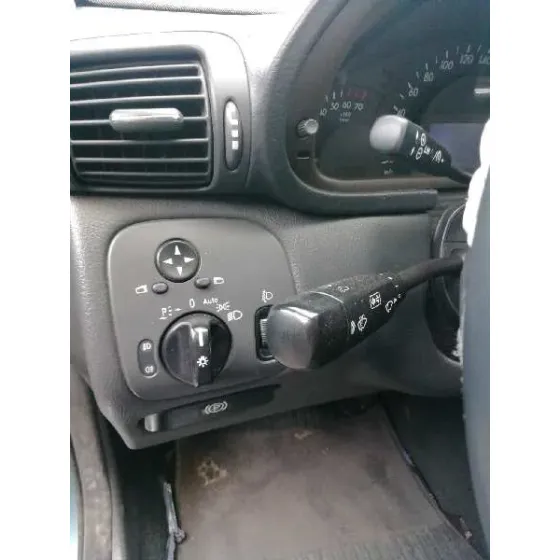 MERCEDES CLASE C (W203) BERLINA '2001 200 COMPRESSOR (203.045) AZUL GRISACEO