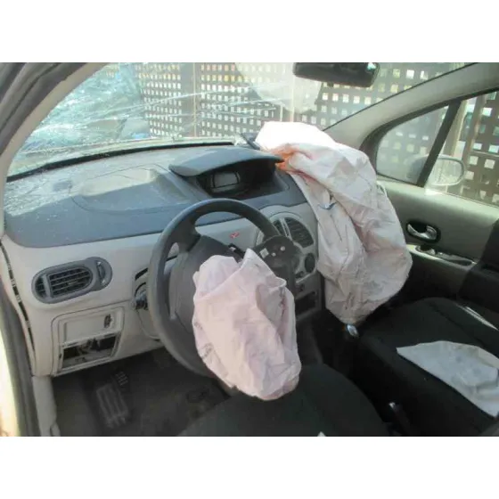 RENAULT MODUS '2005 FANTASY MARRON
