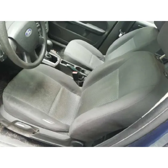 FORD FOCUS SPORTBREAK (CAP) '2005 TREND AZUL