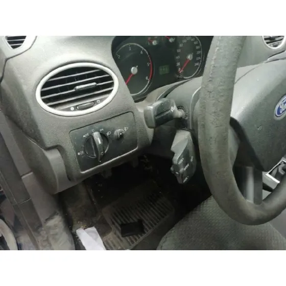 FORD FOCUS SPORTBREAK (CAP) '2005 TREND AZUL