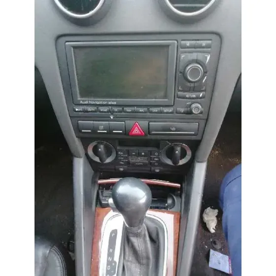 AUDI A3 (8P) '2008 2.0 TDI AMBIENTE GRIS
