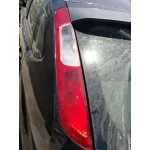 FORD FOCUS BERLINA (CAP) FORD FOCUS BERLINA (CAP) '2006 1.6 16V CAT NEGRO 2004