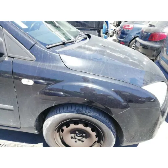 FORD FOCUS BERLINA (CAP) '2006 1.6 16V CAT NEGRO