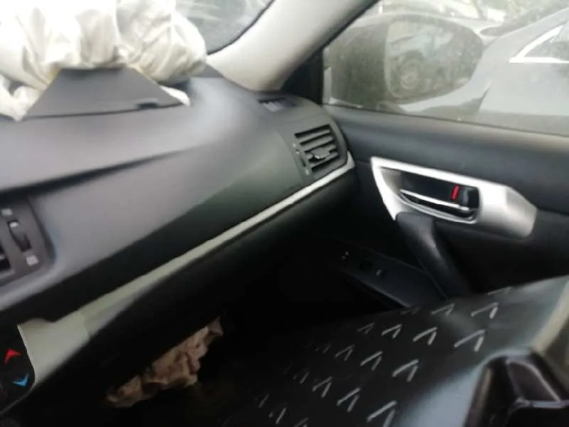 LEXUS CT LEXUS CT '2013 200H NEGRO 2013
