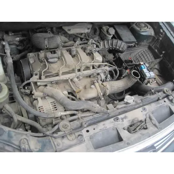 KIA CARENS '2004 2.0 CRDI EX MONOVOLUMEN VERDE