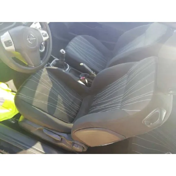 OPEL CORSA D '2007 CATCH ME NEGRO