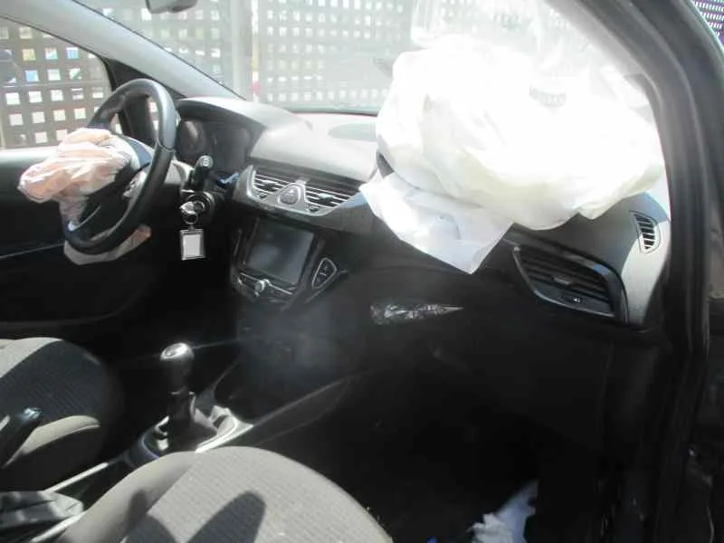 OPEL CORSA E '2016 EXPRESSION NEGRO