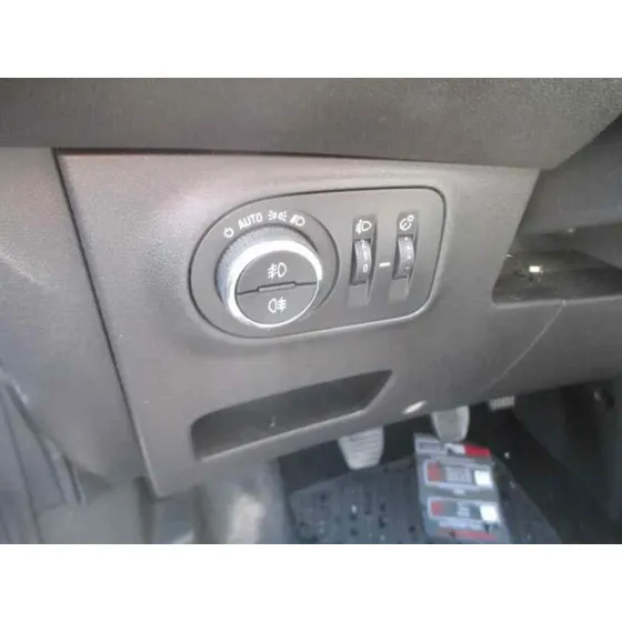 OPEL CORSA E '2016 EXPRESSION NEGRO