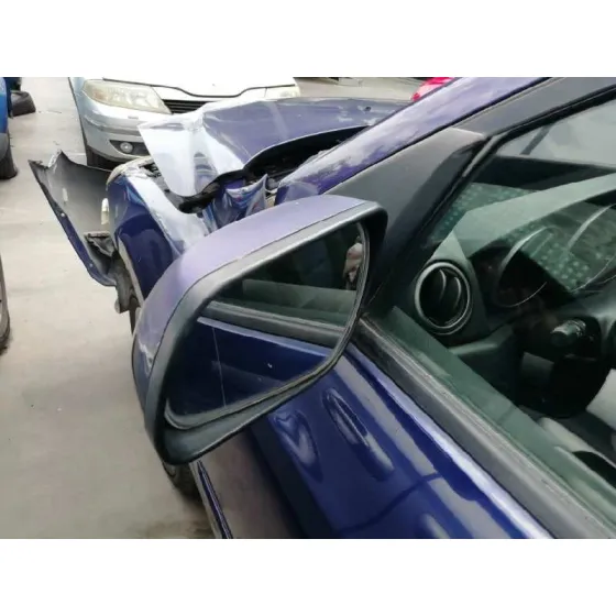 MAZDA 3 BERLINA (BK) '2003 1.6 16V CAT AZUL