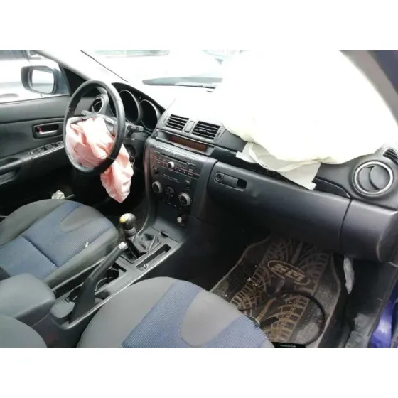 MAZDA 3 BERLINA (BK) '2003 1.6 16V CAT AZUL
