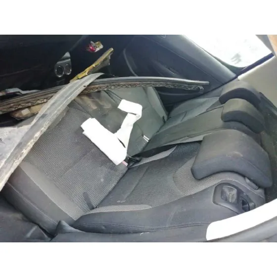 PEUGEOT 308 '2008 CONFORT NEGRO