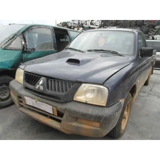 MITSUBISHI L 200 (K6/7) '2006 2500 TD MAGNUM CLUB CAB (2-PTAS.) AZUL MARINO