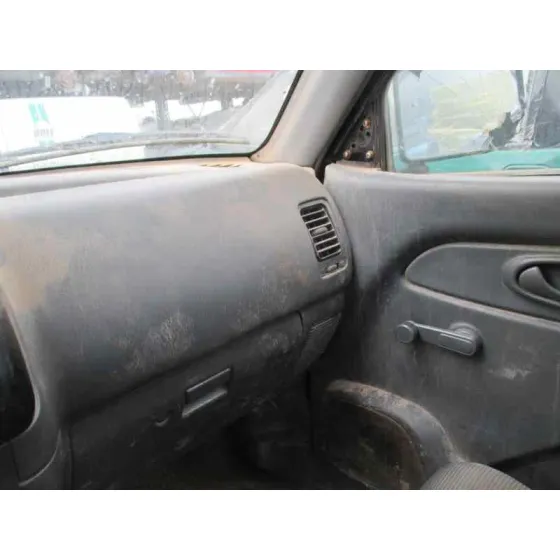 MITSUBISHI L 200 (K6/7) '2006 2500 TD MAGNUM CLUB CAB (2-PTAS.) AZUL MARINO