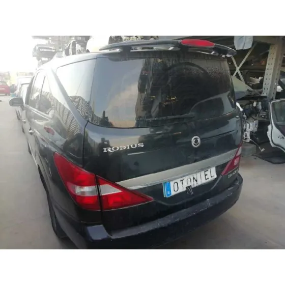 SSANGYONG RODIUS '2007 XDI NEGRO