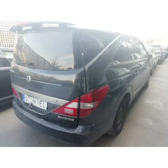 SSANGYONG RODIUS '2007 XDI NEGRO