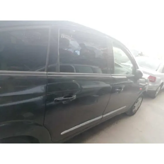 SSANGYONG RODIUS '2007 XDI NEGRO
