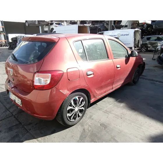 Dacia SANDERO II (B8_) 2012