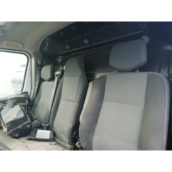 NISSAN NV 400 '2018 2.3 DCI DIESEL CAT BLANCO