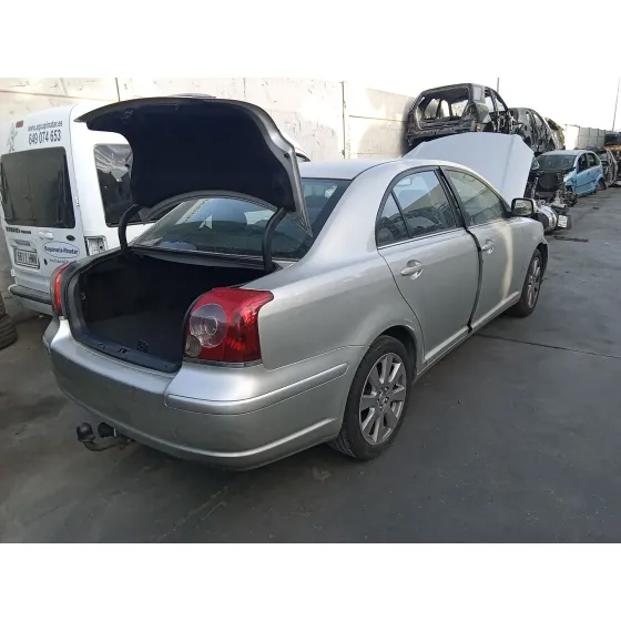 Toyota AVENSIS SEDAN (_T25_) 2006