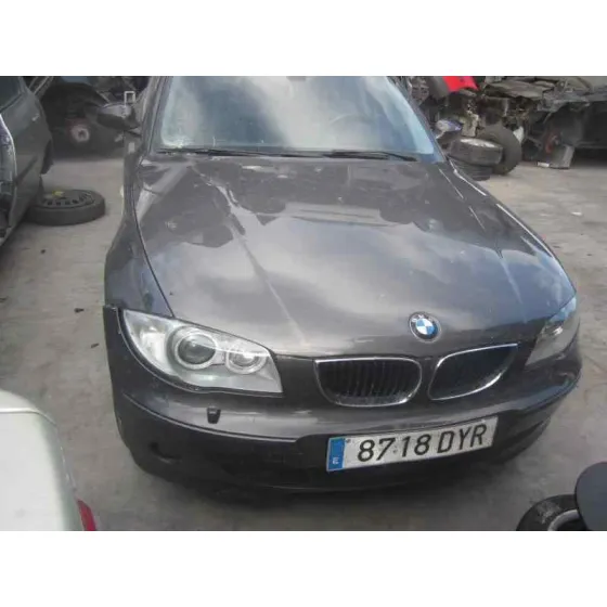 BMW SERIE 1 BERLINA (E81/E87) '2006 118D GRIS CENIZA