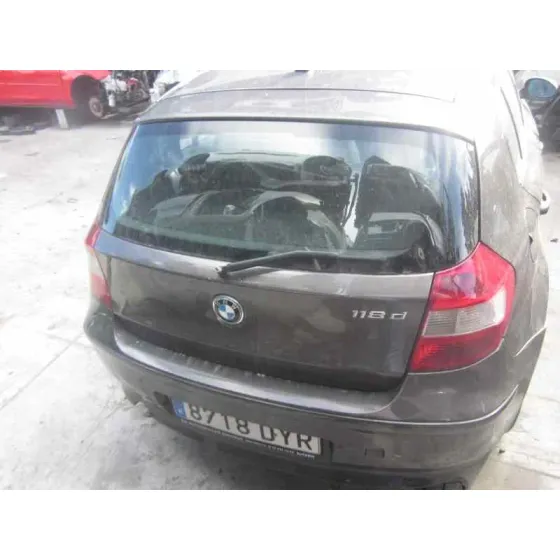 BMW SERIE 1 BERLINA (E81/E87) '2006 118D GRIS CENIZA