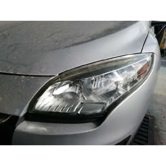 RENAULT MEGANE III BERLINA 5 P '2012 DYNAMIQUE GRIS PLATA