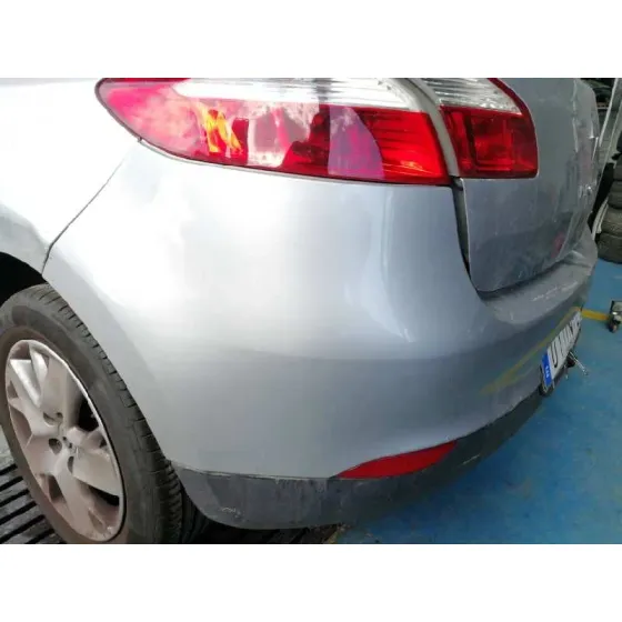RENAULT MEGANE III BERLINA 5 P '2012 DYNAMIQUE GRIS PLATA