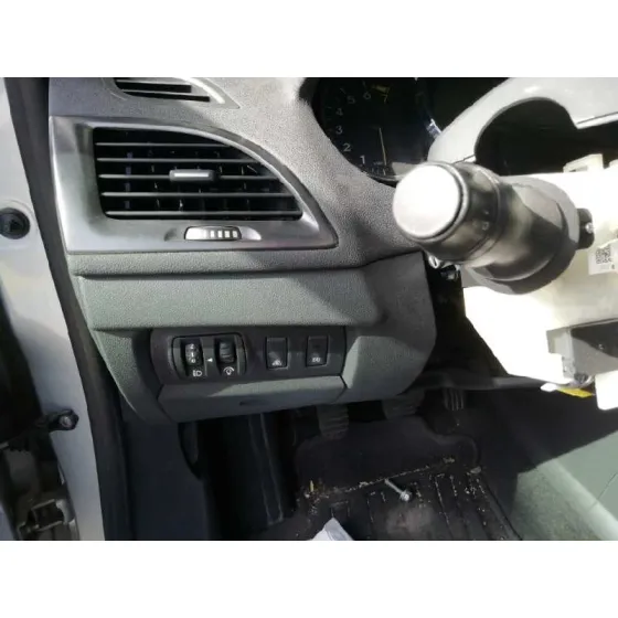 RENAULT MEGANE III BERLINA 5 P '2012 DYNAMIQUE GRIS PLATA