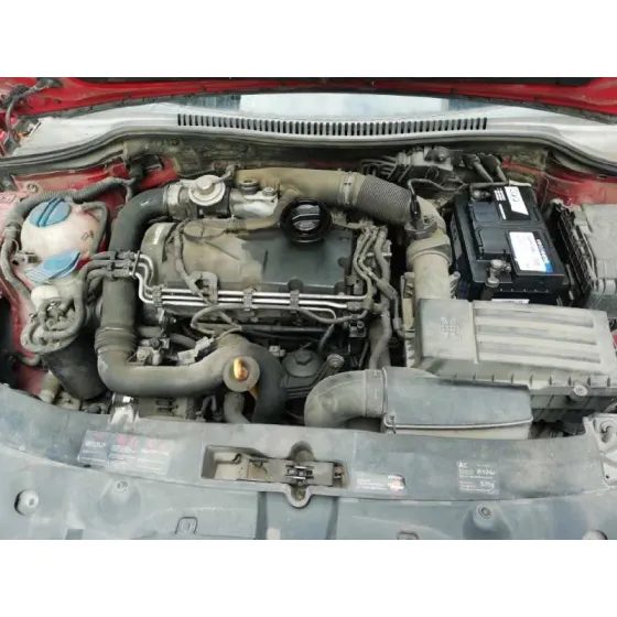 SEAT LEON (1P1) '2005 1.9 TDI ROJO