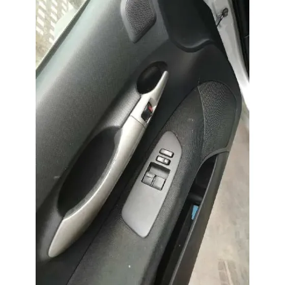 TOYOTA AURIS '2007 LUNA GRIS