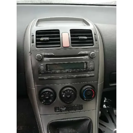 TOYOTA AURIS '2007 LUNA GRIS