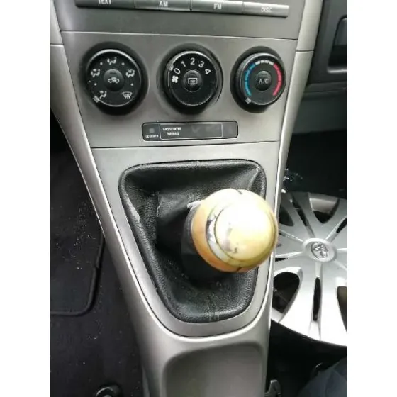 TOYOTA AURIS '2007 LUNA GRIS