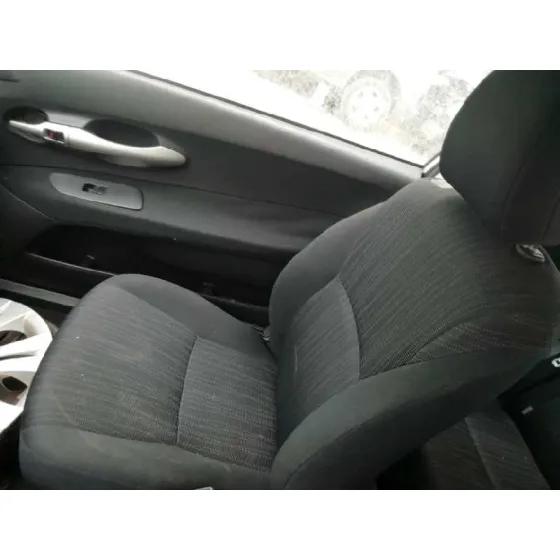 TOYOTA AURIS '2007 LUNA GRIS