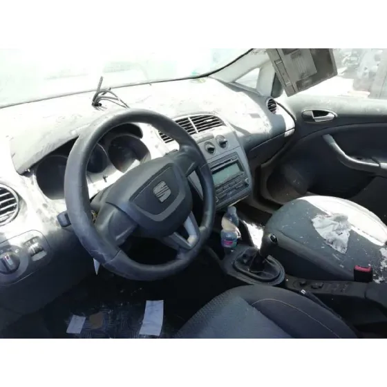 SEAT ALTEA XL (5P5) '2015 REFERENCE BLANCO