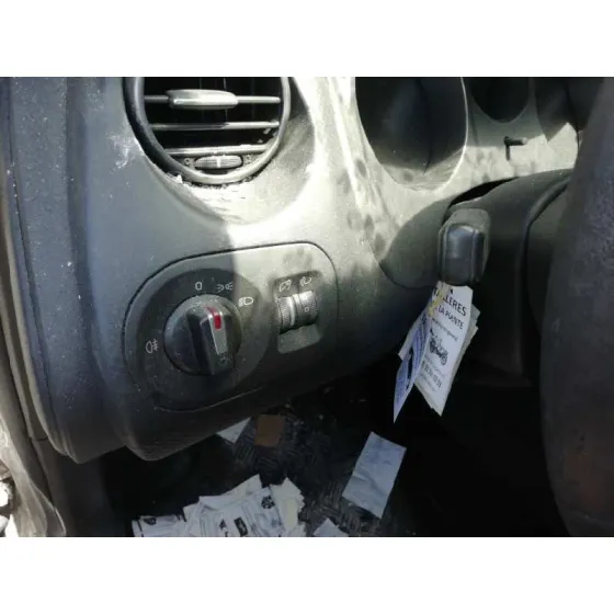 SEAT ALTEA XL (5P5) '2015 REFERENCE BLANCO