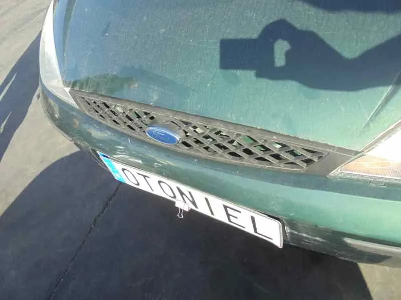 FORD FOCUS BERLINA (CAK) '2004 AMBIENTE VERDE