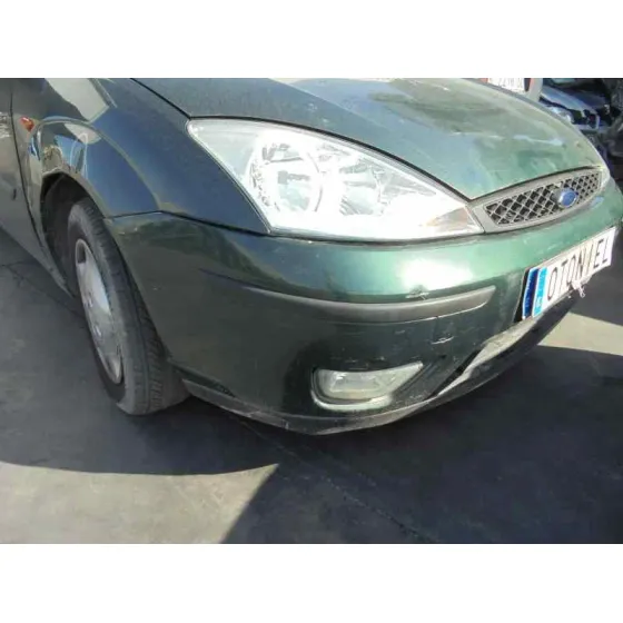FORD FOCUS BERLINA (CAK) '2004 AMBIENTE VERDE
