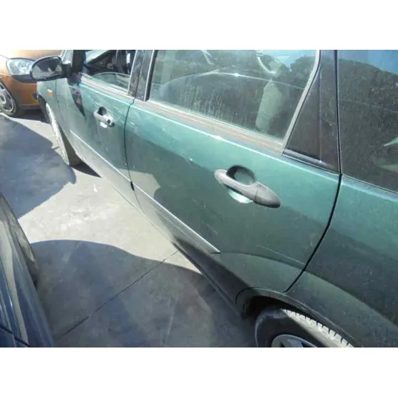 FORD FOCUS BERLINA (CAK) '2004 AMBIENTE VERDE