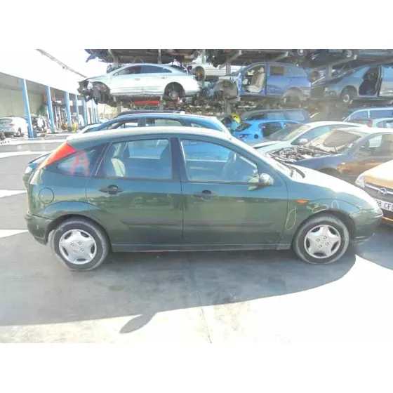 FORD FOCUS BERLINA (CAK) '2004 AMBIENTE VERDE