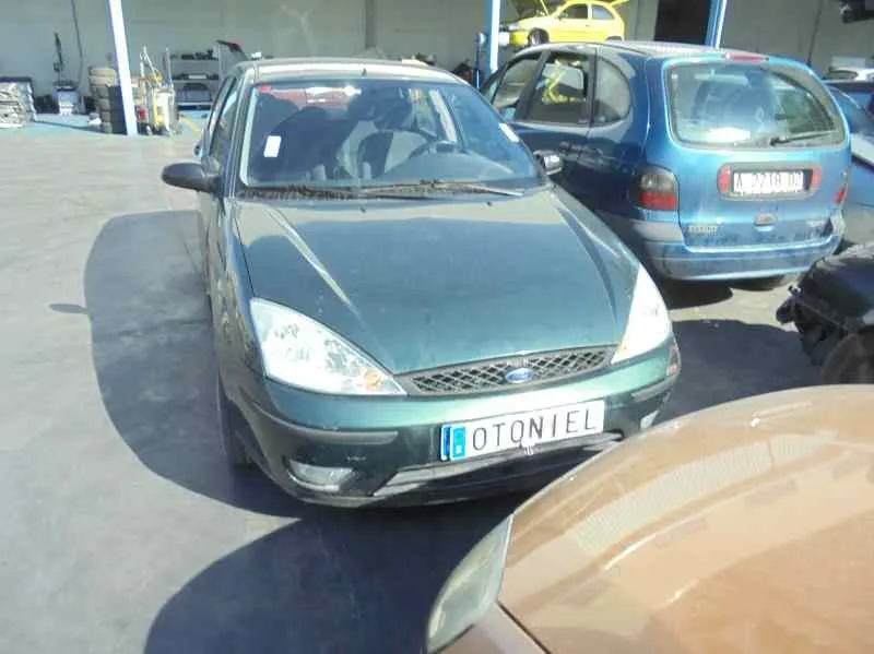 FORD FOCUS BERLINA (CAK) '2004 AMBIENTE VERDE