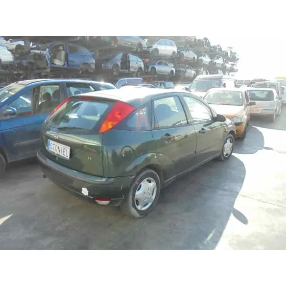 FORD FOCUS BERLINA (CAK) '2004 AMBIENTE VERDE