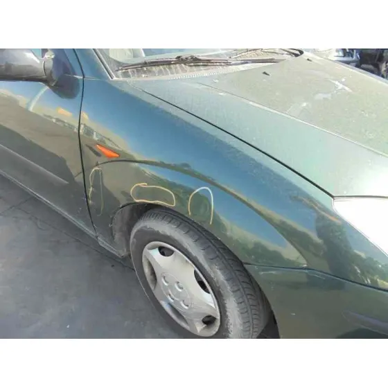 FORD FOCUS BERLINA (CAK) '2004 AMBIENTE VERDE