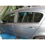 OPEL ASTRA H BERLINA OPEL ASTRA H BERLINA '2004 COSMO GRIS PLATA 2004